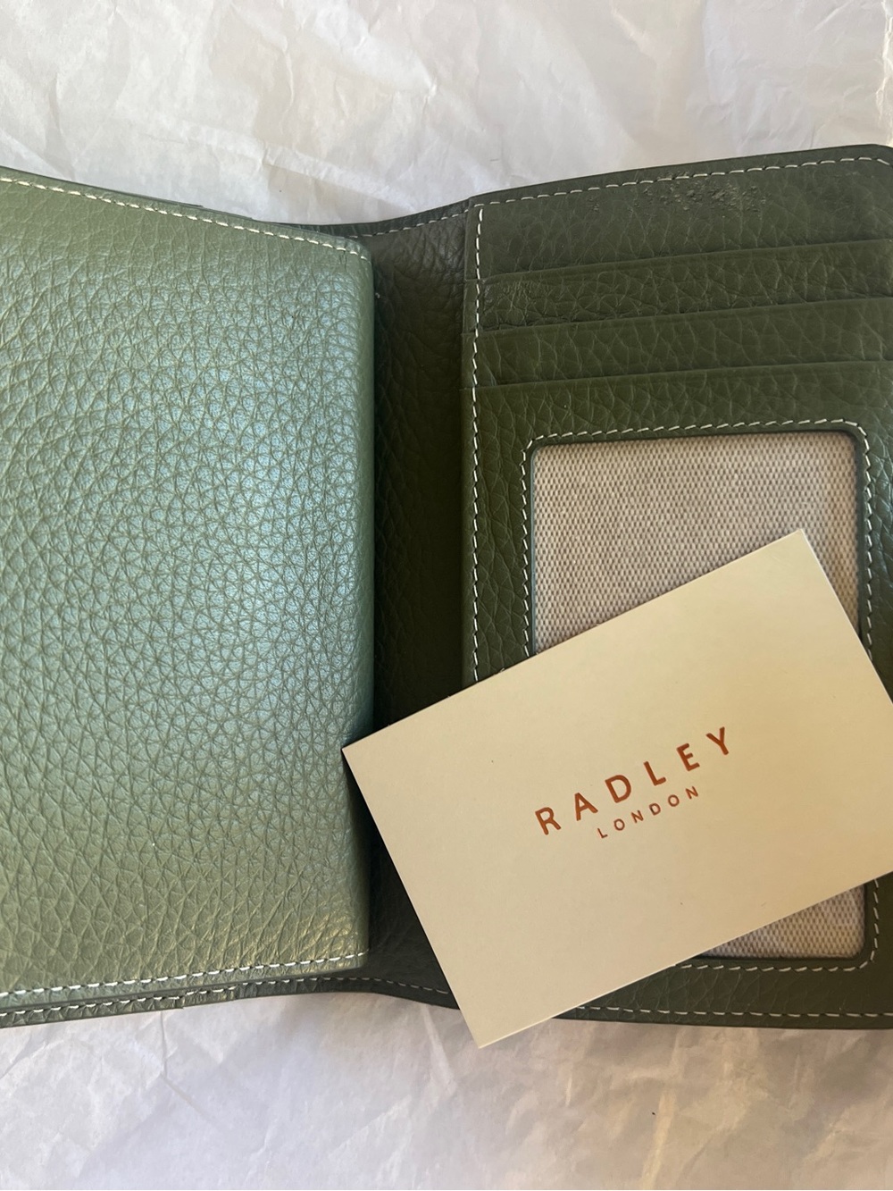 NEW: RADLEY LONDON Hillgate Medium wallet, green/olive Pebbled leather - Picture 2 of 9